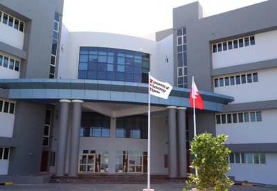 جامعة UTB تقيم برنامج لتهيئة الطلبة للفصل الدراسي الثاني 2021-2022