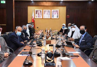 "مالية الشورى" ترفع تقريرها بشأن تعديل قانون السجل التجاري لمكتب المجلس