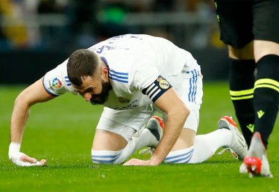 بنزيما يهدد ريال مدريد بالرحيل