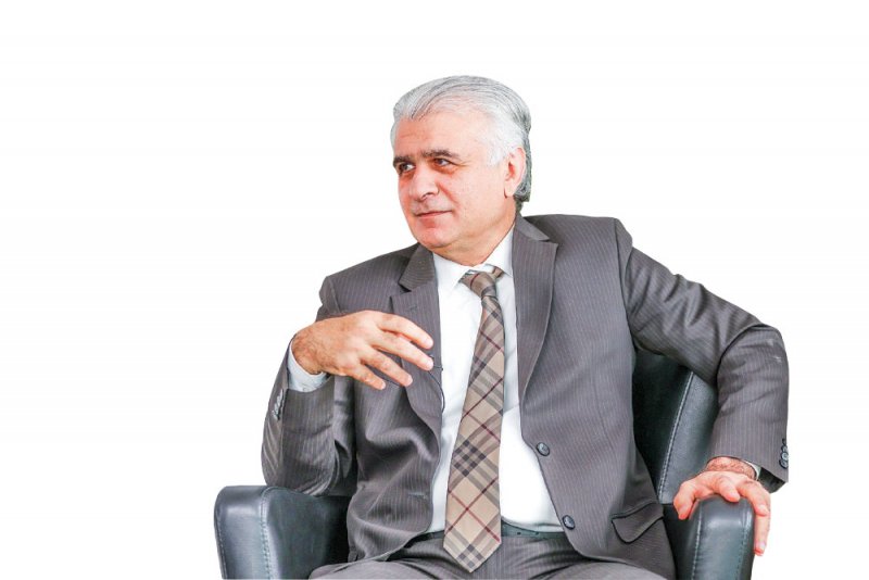 البحرين في أرقام: حاجي.. دخول أول كمبيوتر للبحرين بعد اكتشاف النفط بعامين