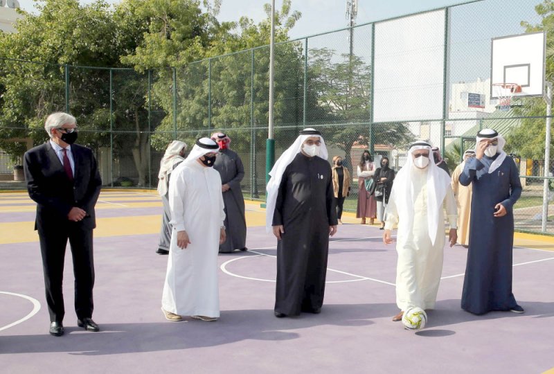 إفتتاح ملاعب حديقة “أبوغزال” وحديقة “عين قصاري” و”البسيتين”