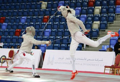 مبارك العميري يرفع راية البحرين في بطولة كأس العالم للمبارزة