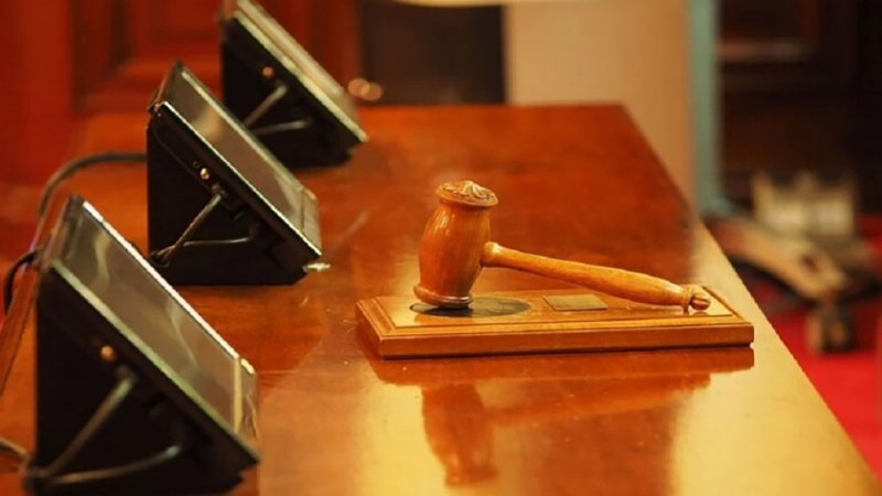 لأول مرة.. الولايات المتحدة تحاكم سائقا بسبب حادث سيارة "تسلا" ذاتية القيادة
