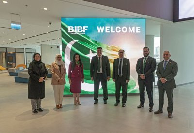 معهد BIBF يستقبل سفير باكستان لدى البحرين