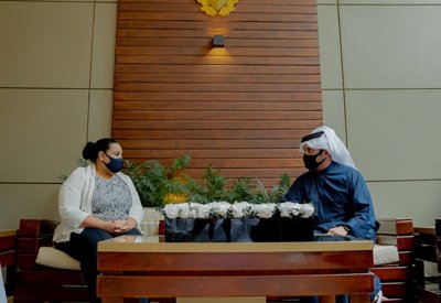 خالد بن حمد يستقبل المحامية عائشة مطيويع بمناسبة تعيينها مُحكم بمحكمة التحكيم الرياضية