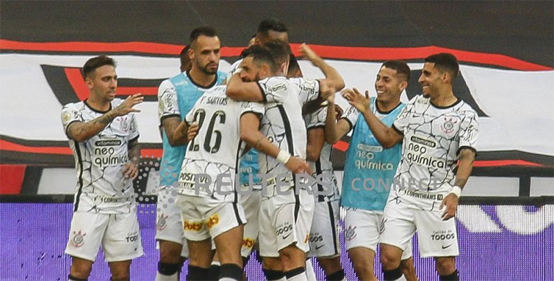 البرازيل تفرض "شرط كورونا" على لاعبي كرة القدم