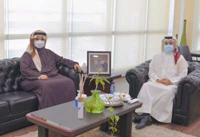 رئيس مجلس أمناء المستشفيات الحكومية يستقبل سفير مملكة البحرين لدى المملكة العربية السعودية