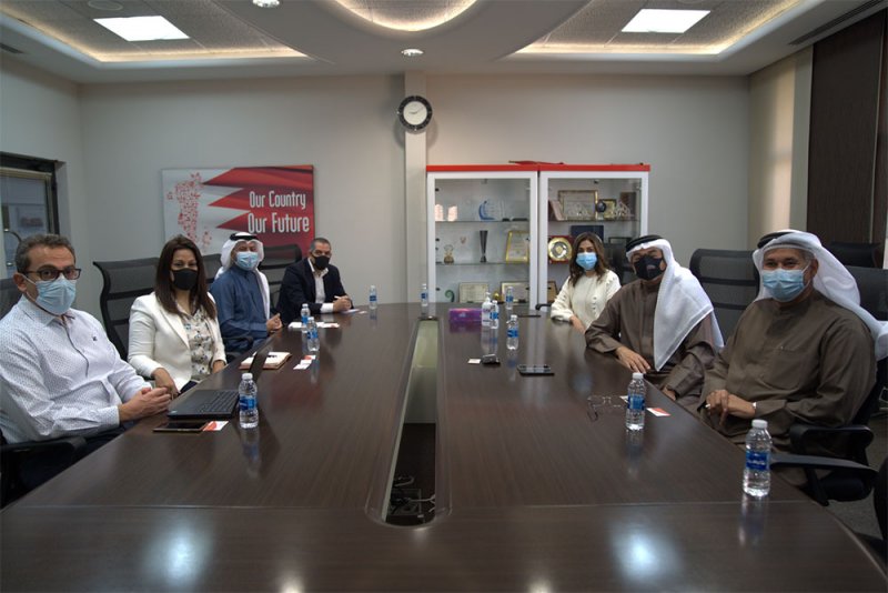"البوليتكنك" و"جمعية المكاتب الهندسية" تناقشان فرص التعاون والتدريب