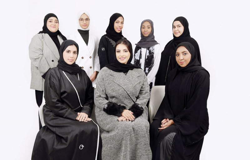 فريق بحريني يفوز بجائزة أولمبياد الملكية الفكرية في تونس