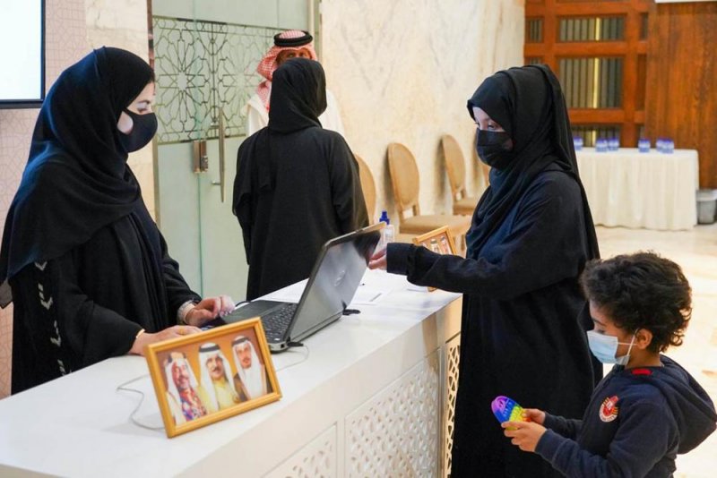 "الإسكان" تواصل تسليم المفاتيح وشهادات تخصيص الوحدات السكنية في مدينة سلمان