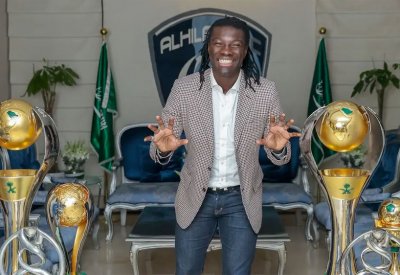 الهلال يعلن رحيل مهاجمه الفرنسي غوميز