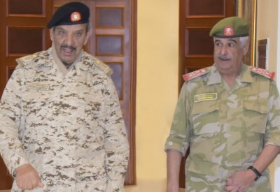 القائد العام لقوة دفاع البحرين يستقبل رئيس الحرس الوطني
