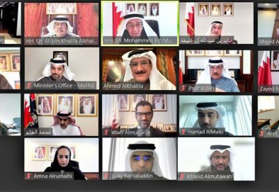 اللجنة العليا لتقنية المعلومات والاتصالات تستعرض إنجازات قطاع التحول الإلكتروني