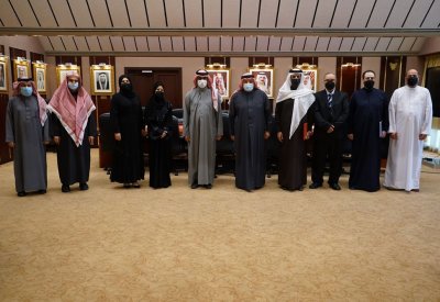 وزير العدل يكرم معهد الإمام الشافعي بمناسبة حصوله على جائزة بروتوكولات الصحة الدولية 