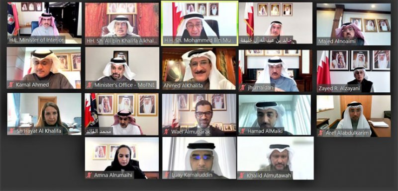 اللجنة العليا لتقنية المعلومات والاتصالات تستعرض إنجازات قطاع التحول الإلكتروني