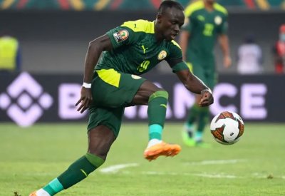 ليفربول يعلّق على إصابة ماني في أمم إفريقيا