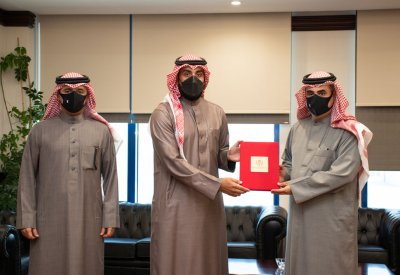 النائب العام يستقبل رئيس وحدة التحقيق الخاصة