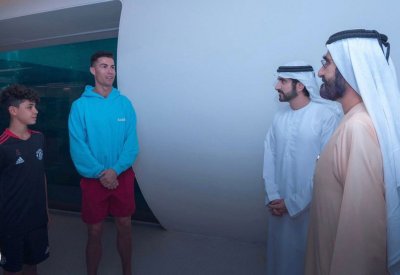 محمد بن راشد يلتقي كريستيانو رونالدو في دبي