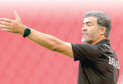 سوزا في حواره مع البلاد سبورت (2-2): بعض لاعبي البحرين يمكنهم اللعب ببعض الدوريات الأوروبية