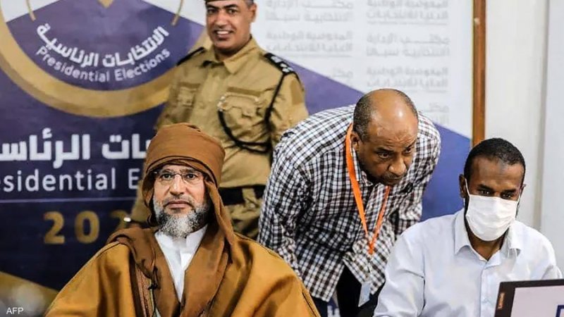 سيف الإسلام القذافي يطرح مبادرة لإنهاء الأزمة الليبية