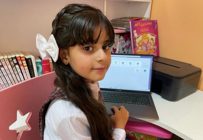 "الانترنت" صديق الطلبة الذهبي في زمن الجائحة