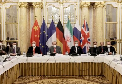 باريس لطهران: سرعوا الخطى في مفاوضات فيينا