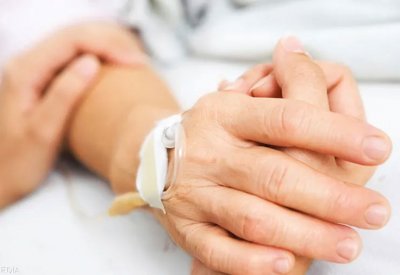 لإنقاذ الأرواح.. "علامات محددة" تكشف سرطان الأمعاء