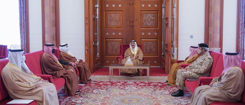 جلالة الملك المفدى يستقبل سمو ولي العهد رئيس مجلس الوزراء ويؤكد أن مملكة البحرين ملتزمة بحسن الجوار والاحترام المتبادل ومحاربة فكر التطرف والكراهية