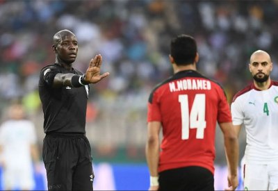 "مشاجرة" مباراة مصر والمغرب.. كاف يعلن عقوبات بالجملة