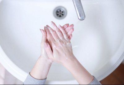 احذر منها.. 6 أعراض لـ"أوميكرون" على الجلد