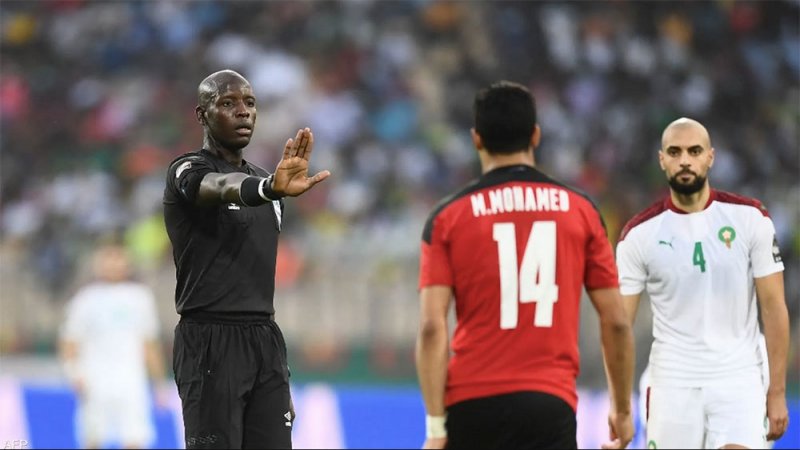 "مشاجرة" مباراة مصر والمغرب.. كاف يعلن عقوبات بالجملة