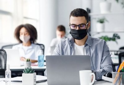 أفضل 10 وظائف في 2022.. رواتبها تتخطى 100 ألف دولار في هذه الدولة