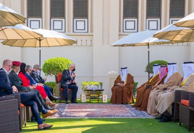 سمو ولي العهد نائب القائد الأعلى رئيس مجلس الوزراء يلتقي وزير الدفاع الإسرائيلي
