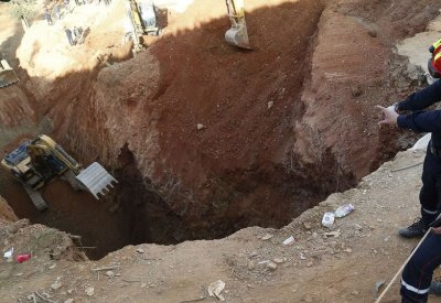 الطفل ريان يصارع.. ممر يتيم طريق خلاصه من عمق التراب
