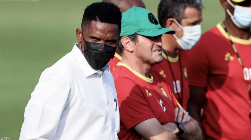 رغم الهزيمة.. صامويل إيتو يفاجئ منتخب مصر بهذا التصرف