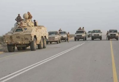 الجيش اليمني يطوق حرض.. "الاستسلام أو الموت"