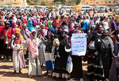 استعراض جديد للقوة لأنصار الجيش في الخرطوم