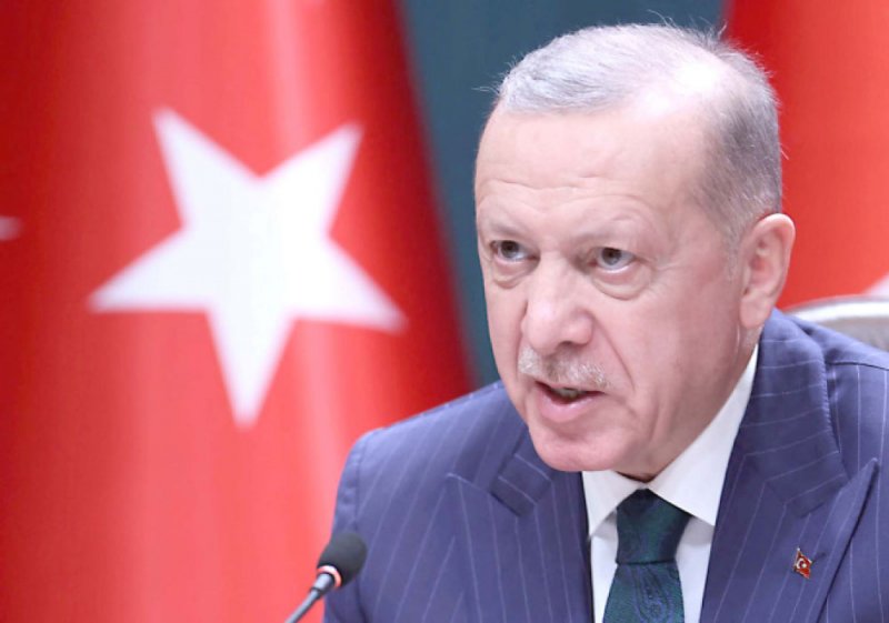 أردوغان يتهم الغرب بـ “مفاقمة” الأزمة الأوكرانية
