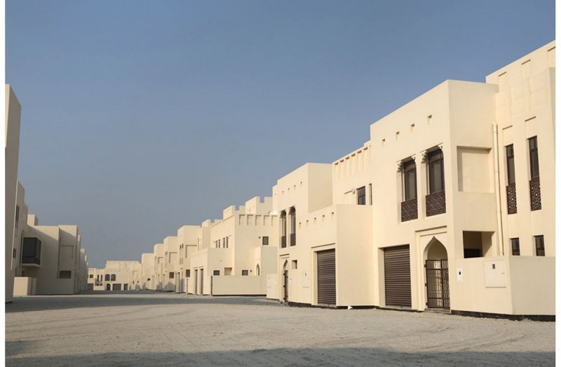 "الإسكان" تسلم طرق إسكان قلالي لـ"الأشغال"