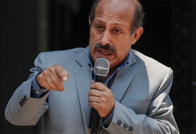 العنف الأسري يطيح برئيس وزراء دولة