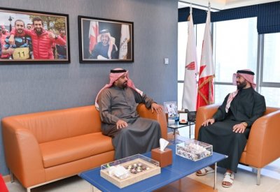 الأمين العام للجنة الأولمبية البحرينية يستقبل أمين عام اللجنة البارالمبية