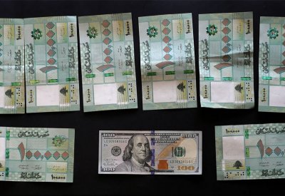 "لعبة سياسية".. خبراء يكشفون سر انخفاض الدولار في لبنان
