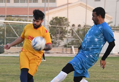 بابكو يتخطى عناد DHL ويبلغ نصف نهائي كأس الشركات الكروي