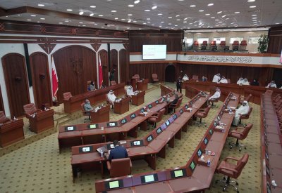 11 نائبا يعتذرون عن جلسة النواب