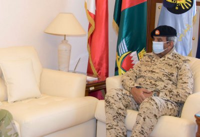 القائد العام لقوة دفاع البحرين يستقبل رئيس الحرس الوطني‎‎‎‎