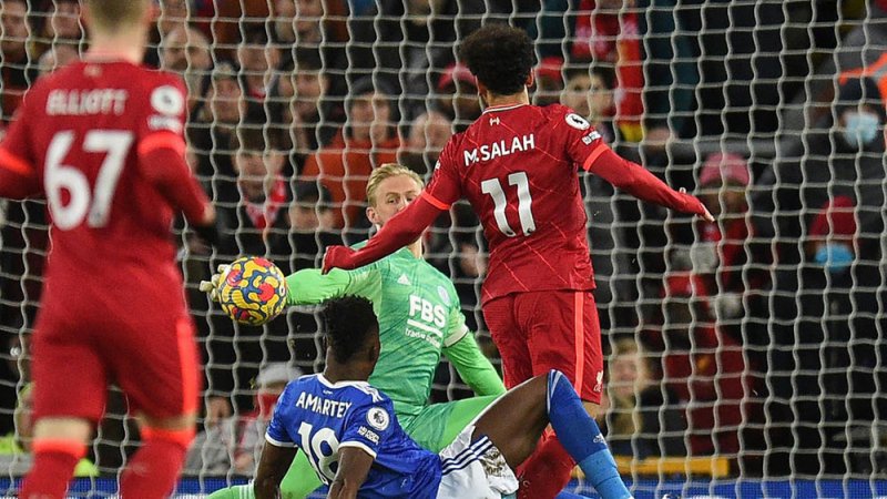 ليفربول يفوز على ليستر وأرسنال يتخطى وولفرهامبتون