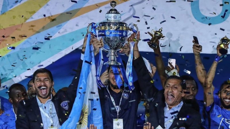 دياز.. سادس مدرب يعود إلى دكة الهلال