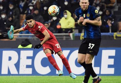ليفربول يقهر إنتر ميلان في عقر داره