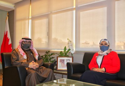 المدير العام لشئون المدارس يستقبل رئيس جامعة البحرين