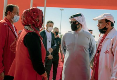 خلال مشاركته في الفعالية .. وفد سلطنة عمان يشيد اليوم الرياضي البحريني